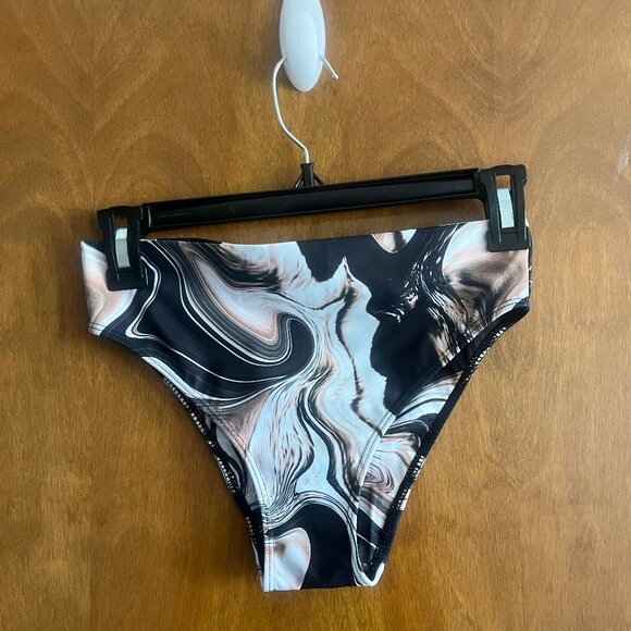 CXIX Dopamine activewear/swim set - Picture 5 of 8